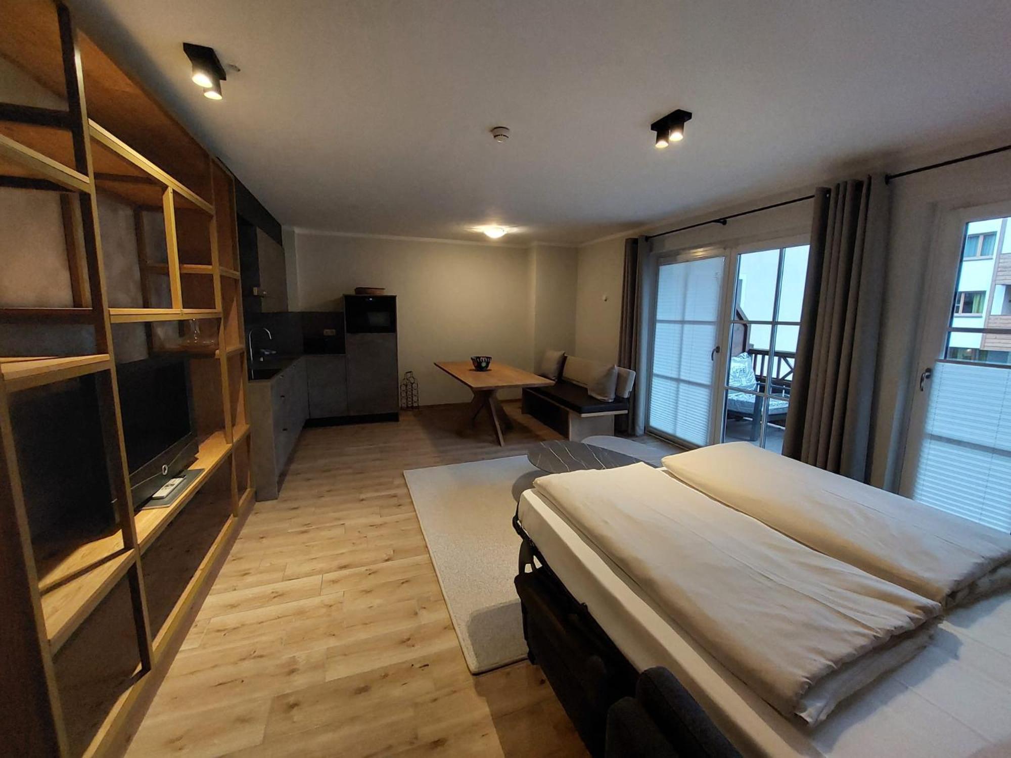 Komfort Appartements Serviced By Auhof 카프룬 외부 사진